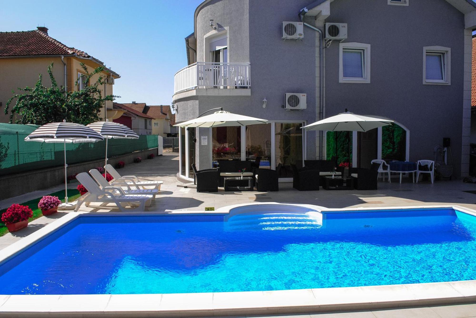 Vila Delux Νεγκοτίν Ανέσεις φωτογραφία